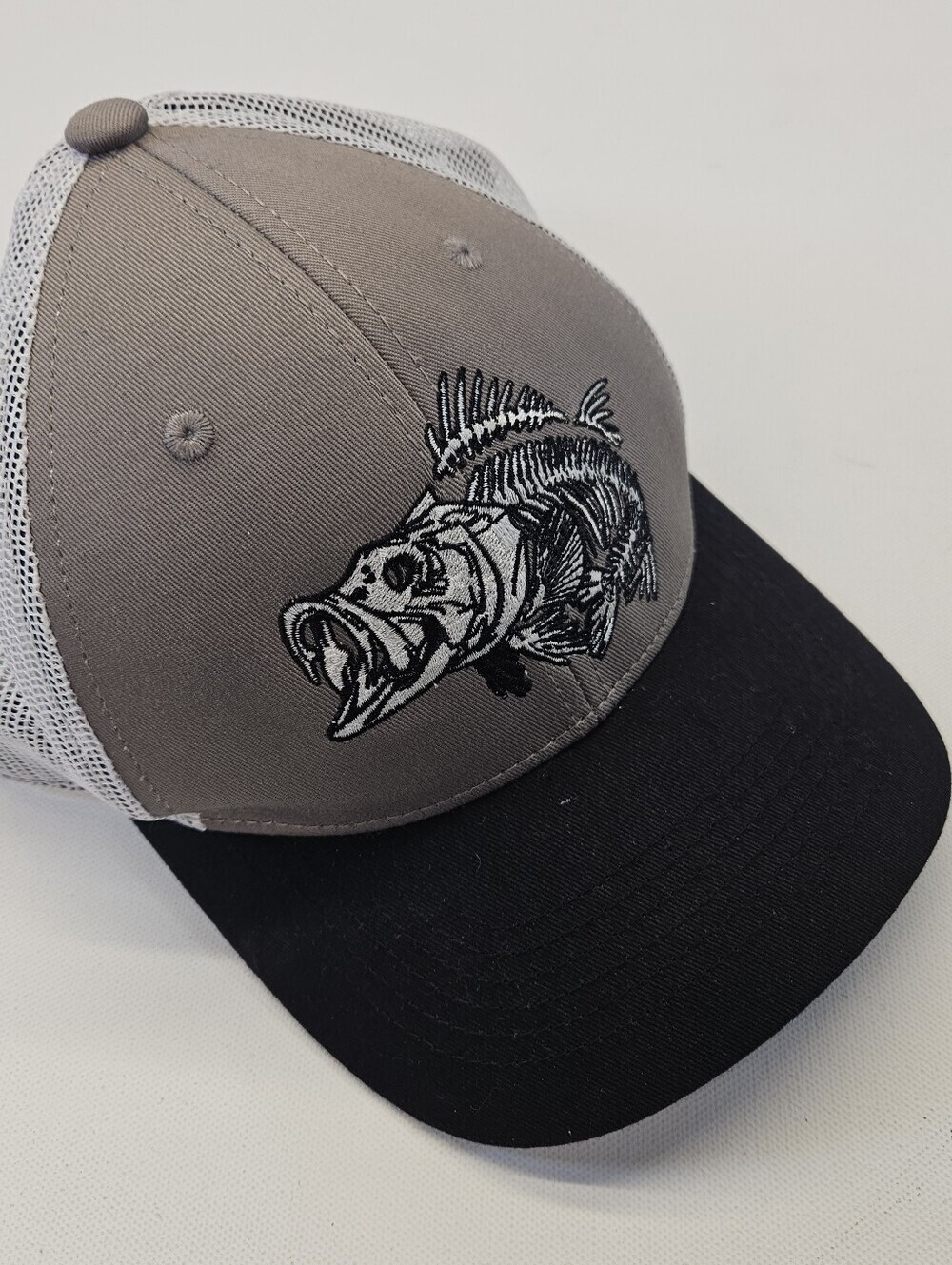 Bass Skeleton Mens Baseball Cap Mesh Snap Back Black Gray Fishing Sporting Hook